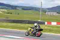 cadwell-no-limits-trackday;cadwell-park;cadwell-park-photographs;cadwell-trackday-photographs;enduro-digital-images;event-digital-images;eventdigitalimages;navarra;no-limits-trackdays;peter-wileman-photography;racing-digital-images;trackday-digital-images;trackday-photos